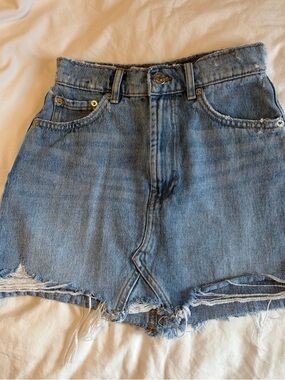 Zara Light Blue Distressed Denim Skirt